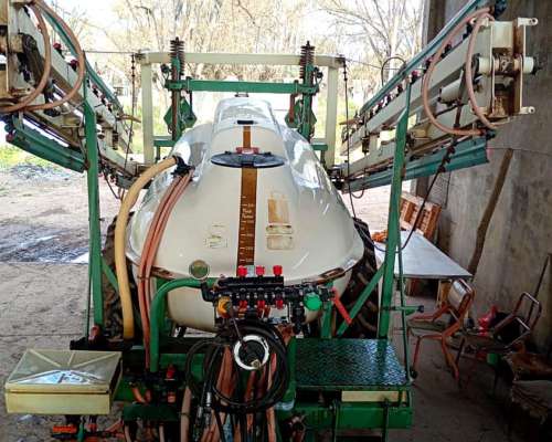 Fumigador Pampero Tetra Full 3000