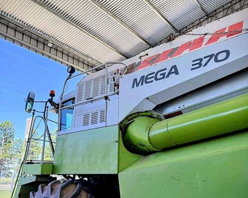 Claas Mega 370 año 2005 30 Pies