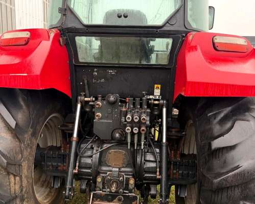 Tractor Case Farmall 130 a