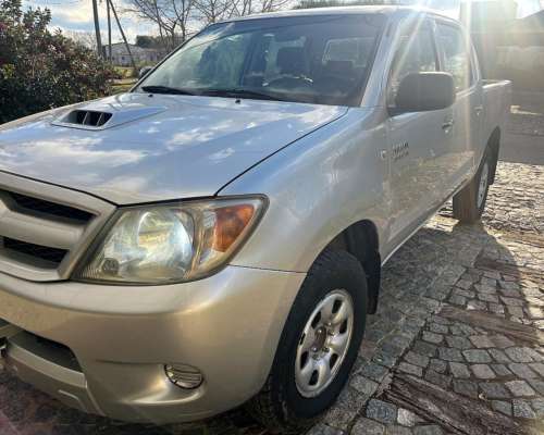 Toyota Hilux 2007 4X2 Gris