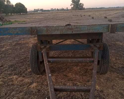 Acoplado Rural . .