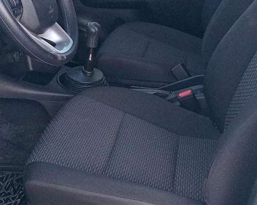 Toyota Hilux DX 2.4 4X4 Mod 2023