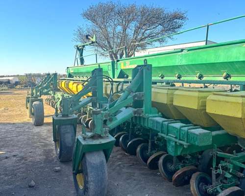 Sembradora Pierebon MIX 10880