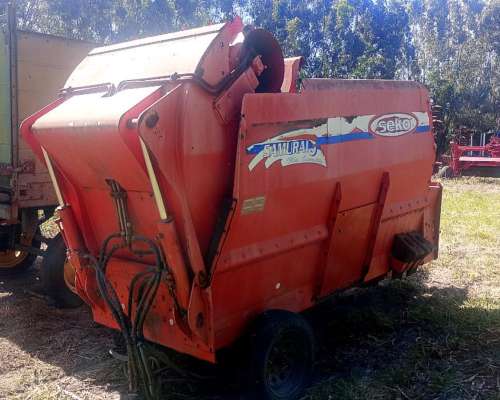 Mixer Desmenuzador con Auto Cargador