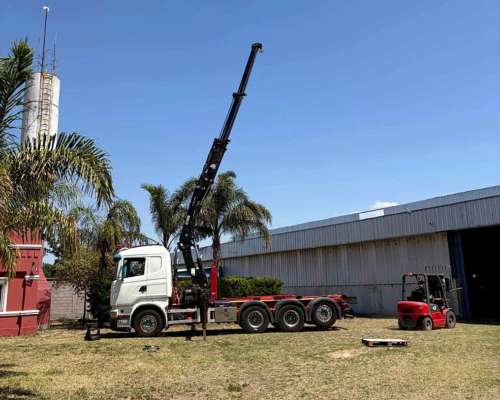 Scania R480 8X4 (chasis)