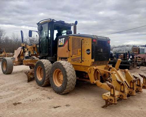 Motoniveladora Caterpillar 140m Usada