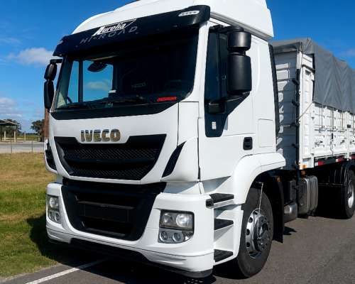 Iveco Hi-road 440 año 2023 175.000 km Carrocería Ombu B/V