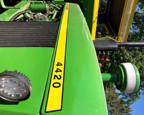 Tractor John Deere 3420