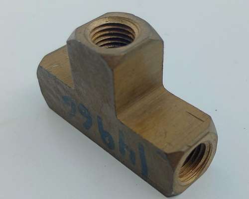 Repuestos Sembradora Pla Conexion de 3 Bocas 3/8-24 P/freno