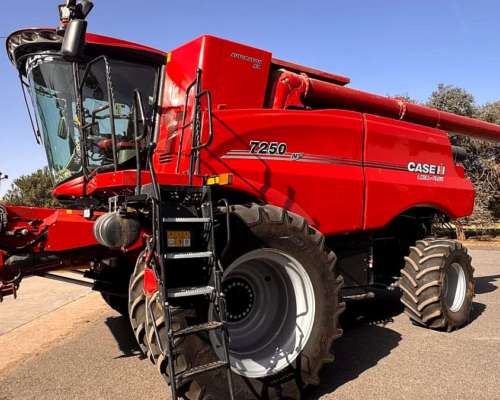Cosechadora Case IH 7250 Automation, año 2023, Draper 45