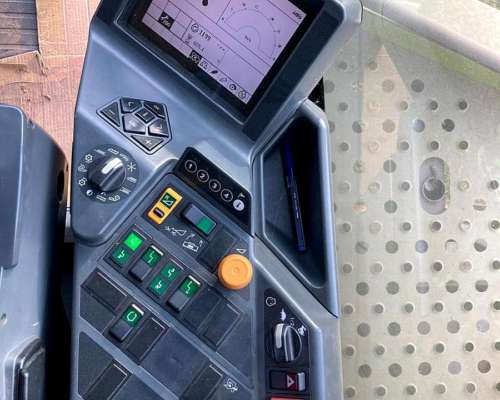 Cosechadora Claas Lexion 570 con Plataforma de 30 Pies