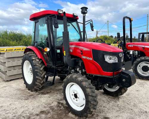 Tractor YTO 55hp Cabinado / Techo 4X4 - Financiación