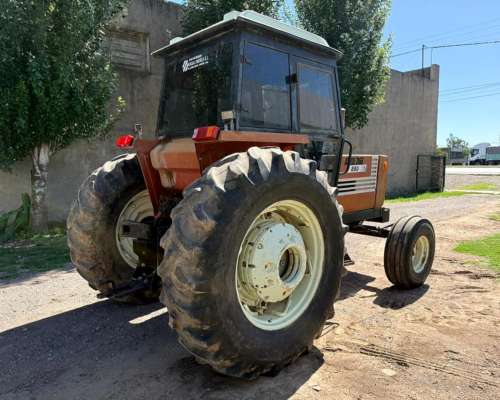 Tractor Fiat 880/5 con Cabina