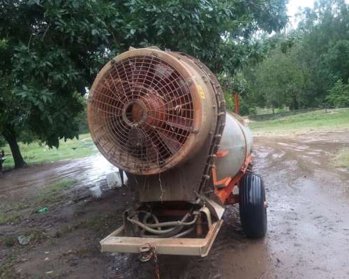 Pulverizadora Jacto Arbus 2000 Super Export