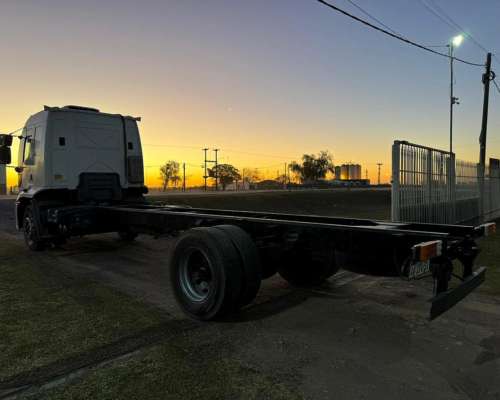 Ford Cargo 1729 AT 2016 Chasis Largo
