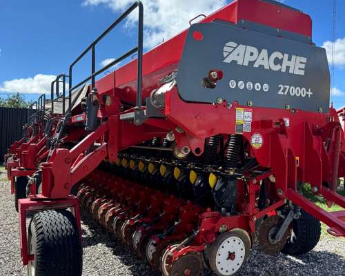 Sembradora Apache 27000 Neumatica