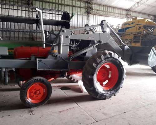 Tractor Fiat Someca con Pala Invertida Martin