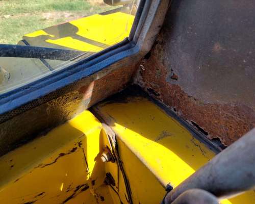 Tractor Pauny 250 Doble Traccion. Rodado Dual, 14000hs