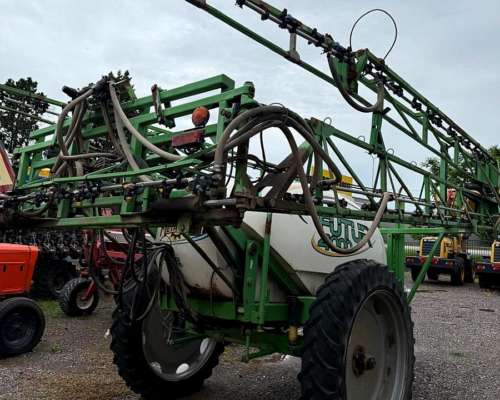 Pulverizador Metalfor Futur 4000, 27 Mts, Joystic, 2014