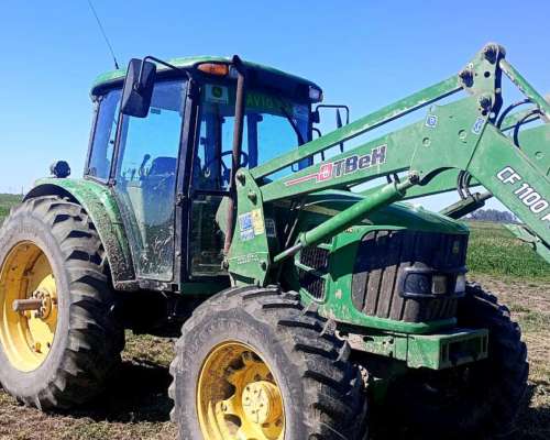 Tractor John Deere 6110j