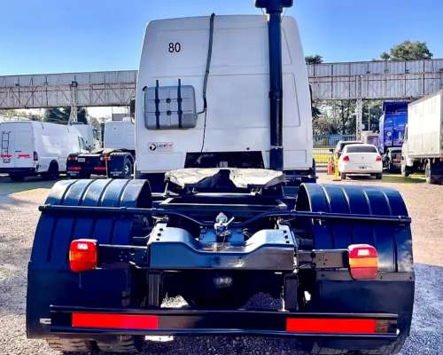 Camion Ford Cargo 1730 año 2003 - Motor Cummins Mecánico