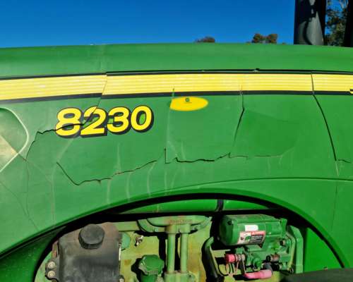 John Deere 8230, 2006, Americano. 16.215 HS. con Piloto JD