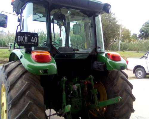 Tractor John Deere 5090 con Pala O. Martin