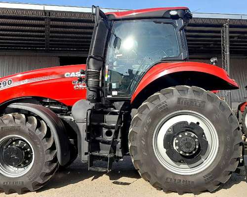 Disponible Tractor Magnum 290
