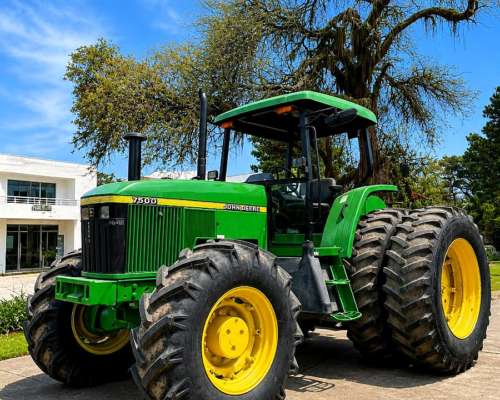 Tractor John Deere 7500