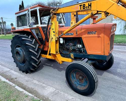 Fiat 700 e Pala Tbh.