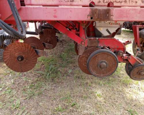 Sembradora G.grueso Crucianelli Gringa V 12 a 70