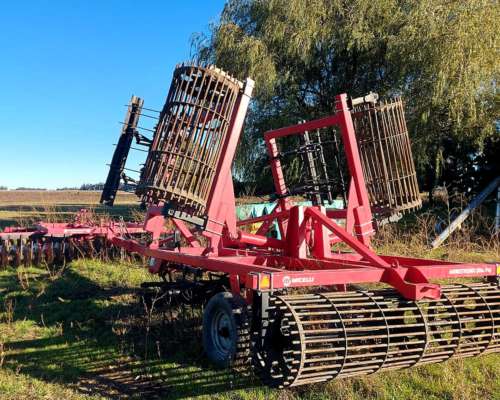 Rastra Corti 40 X 26 Rep. con Culminador Micelli Nuevo