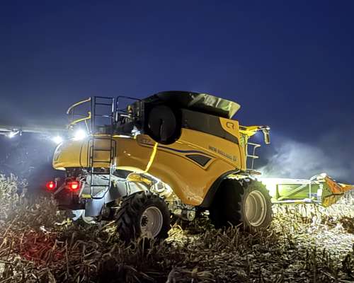 Cosechadora New Holland CR7 - Línea Nueva