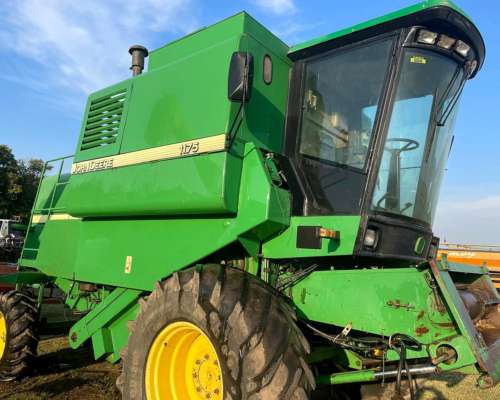 John Deere 1175 Plataforma 23 Pies muy Buena, Andando