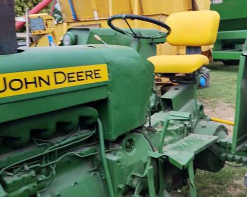 Tractor John Deere 2730 en muy Buen Estado