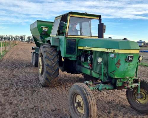 John Deere 3530 Toma de Fuerza Independiente
