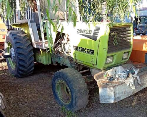 Tractor Zanello 230 CC con Cabina