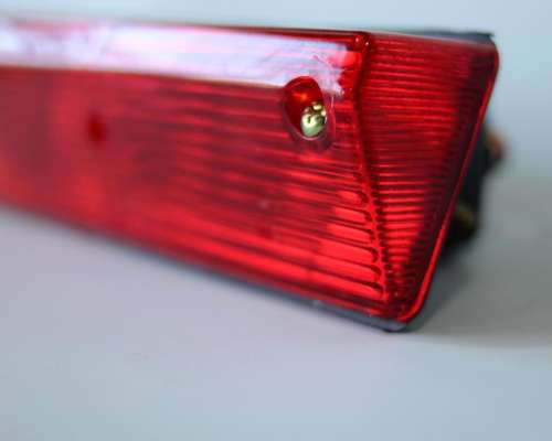 Faro Posterior Izquierdo 980/880/780