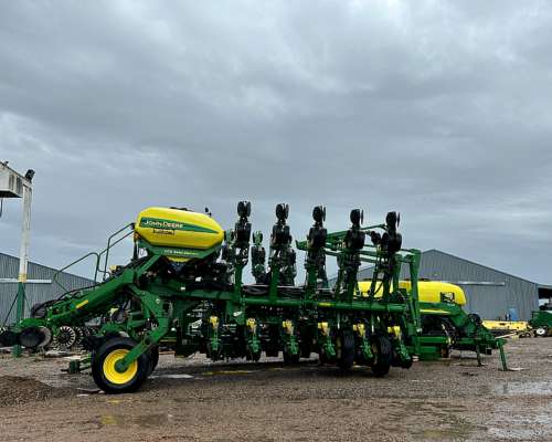 Sembradora John Deere 1790