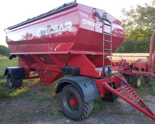 Tolva Semilla y Ferti Tecsar TST23000 - Nueva
