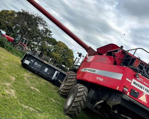 Cosechadora Massey Ferguson 9790 375 HP Draper 35 2012
