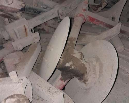 Cultivadora de 3 Puntos con Accesorios