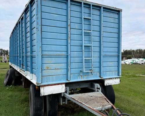 Acoplado Cerealero Sola y Brusa