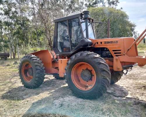 Zanello V416 con Pala de Empuje Motor 1518 / 180 HP