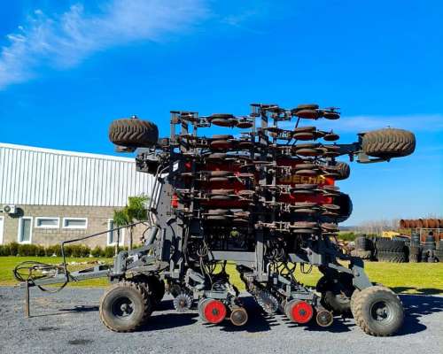 Sembradora Indecar NEO AIR Drill 809 de 45 a 17,5