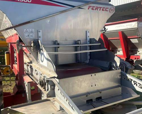 Fertilizadora Disponible Fertec 4500 Litros con Balanza Hook