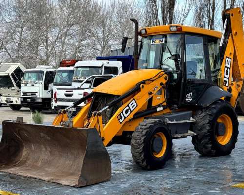 Retroexcavadora JCB Usada en Óptimas Condiciones
