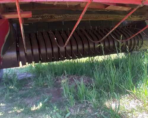 Rotoenfardadora Marca Case Modelo 8465 Autom. Rollo Ancho