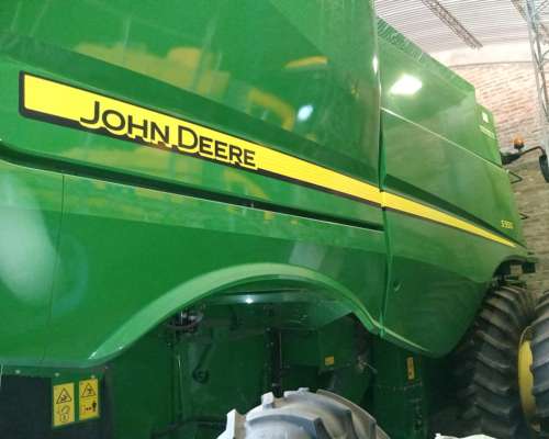 Cosechadora Jhon Deere S550