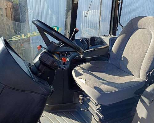 Tractor New Holland Tm135e año 2009 con 6000 Horas